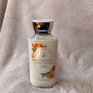 3$/15 Marigold & Cane Sugar Body Lotion
